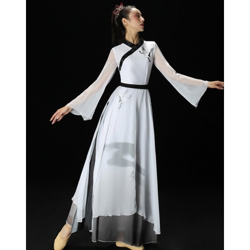 Black with white gradient color chinese folk dance dress hanfu Classical dance performance costume female Chinese solo fan umbrella dance yangko costume